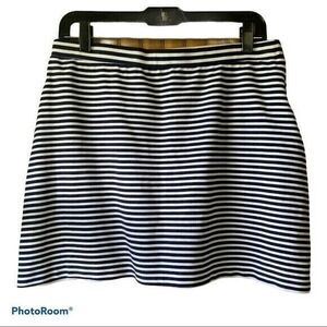 Issac Mizrahi NYC Navy &White Striped Mini Skirt | Women Size Medium